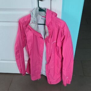 Columbia Womans Raincoat